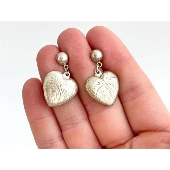 Heart Shaped Hand Carved Vintage Sterling Silver 925 Dangling Earrings - Picture 8 of 12